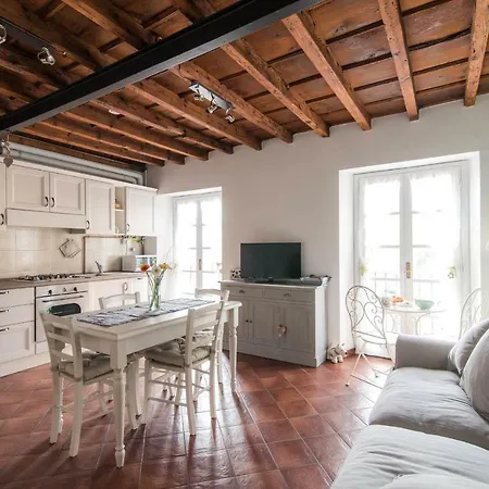 Comokiss Apartment